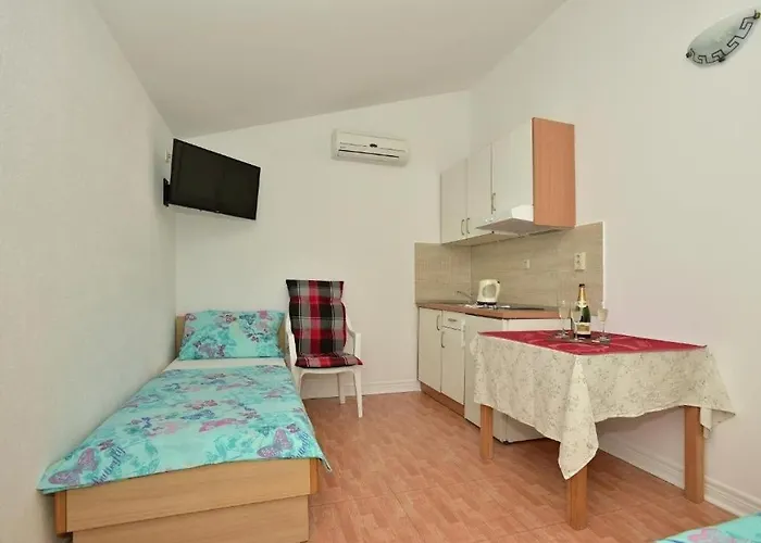 With Parking Space - 24785 Lejlighed Makarska