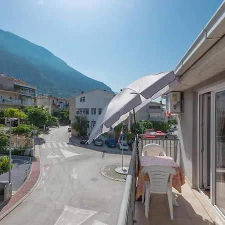 With Parking Space - 24785 Appartamento