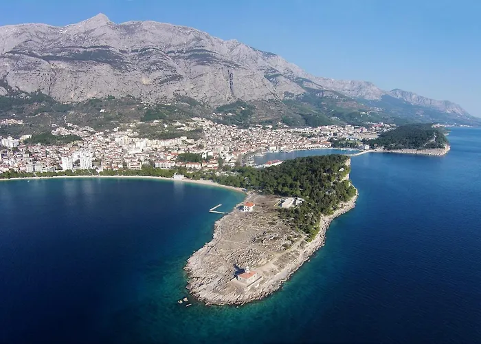 With Parking Space - 24785 Makarska